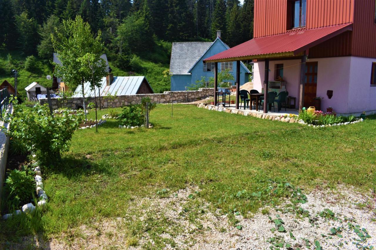Sepic Accommodation Žabljak エクステリア 写真